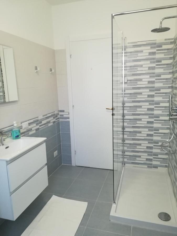 Apartament Casa Di Roberta Albiate Zewnętrze zdjęcie